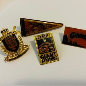 90’s SF Giants Baseball Pins (lot of 4)